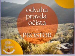odvážná žena během rituálu vnitřní očisty a otevírání prostoru